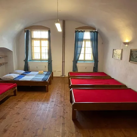 Artillery Barracks *