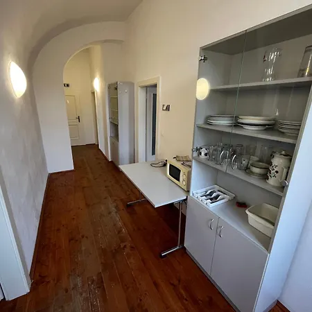 Hostal Artillery Barracks *