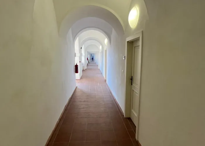 Artillery Barracks Hostel *