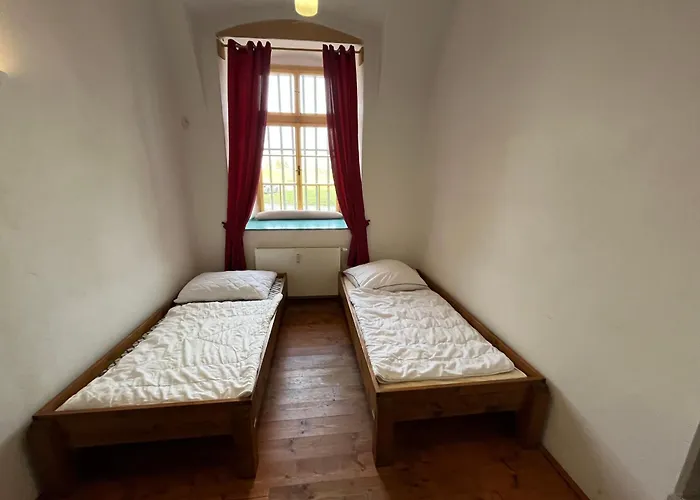 Hostel Artillery Barracks