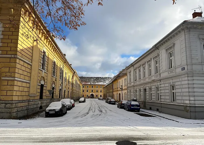 Artillery Barracks Hostel *